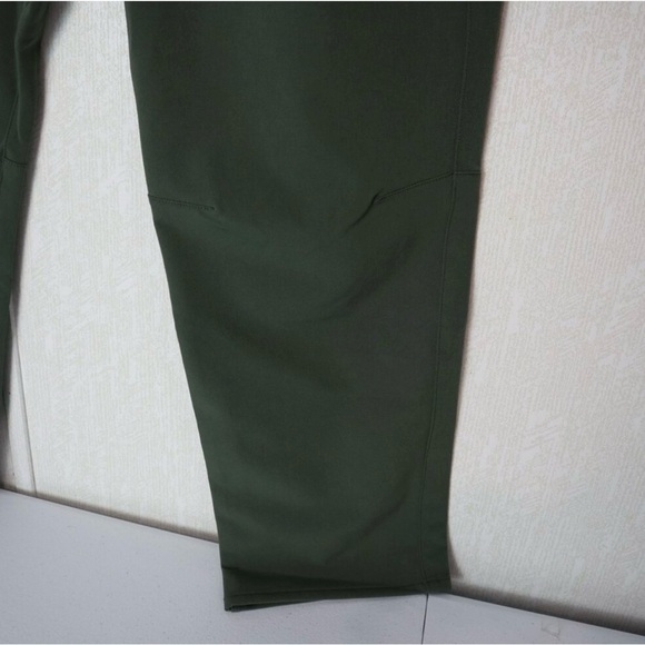 NWT Fourlaps Evolve Pant. - Picture 5 of 10